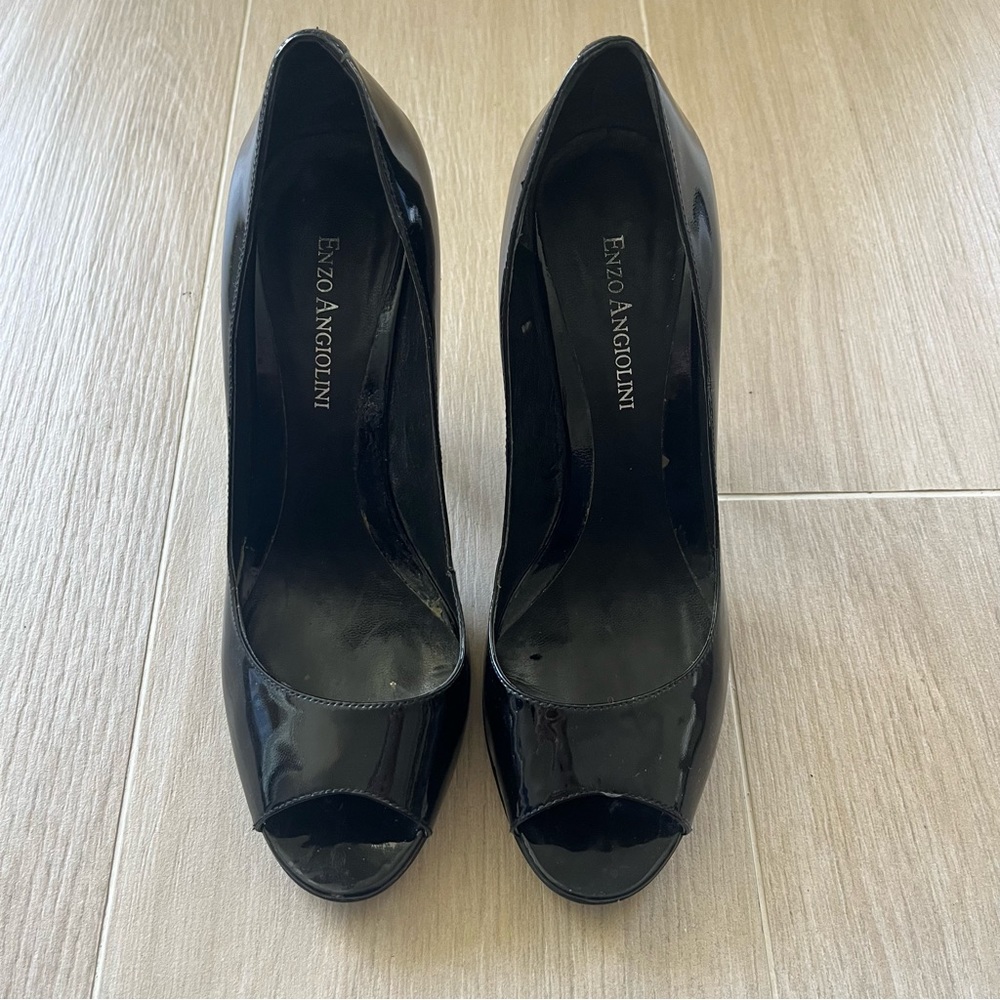Enzo Angiolini Peep Toe Black Patent Pump Size 7